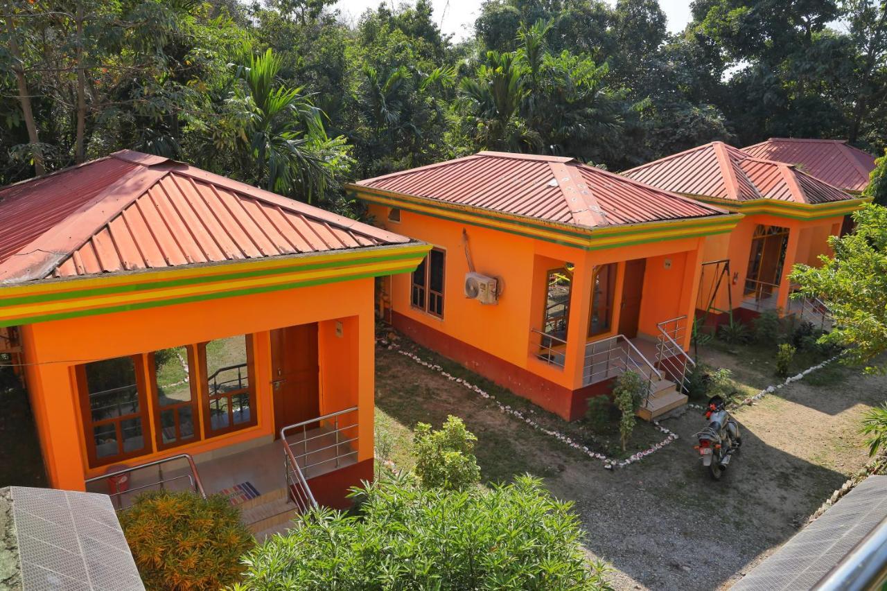 Hotel Prakriti Neerh Jyoti Gaon Exteriér fotografie